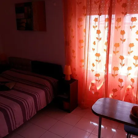 Bed & Breakfast Republic 3*