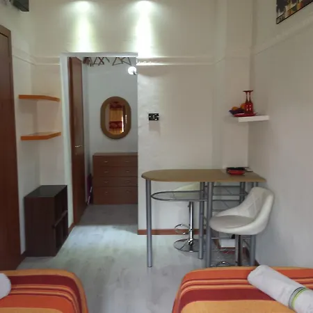 Bed & Breakfast Republic 3*