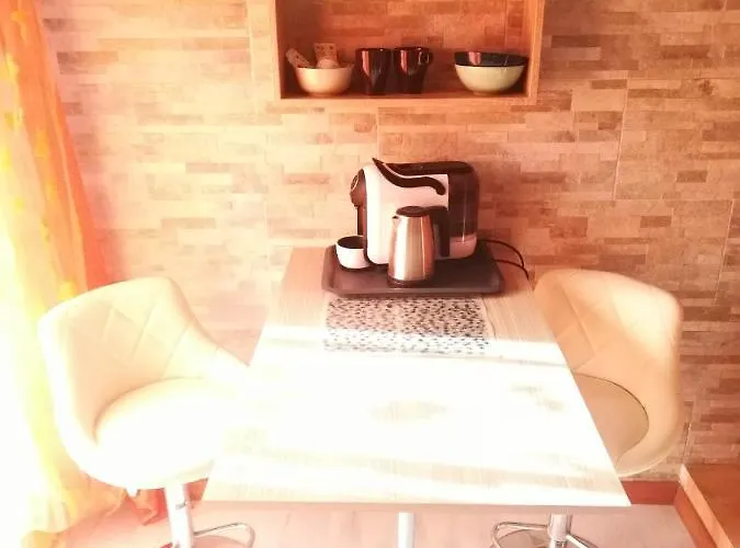 Republic Bed and breakfast 3*