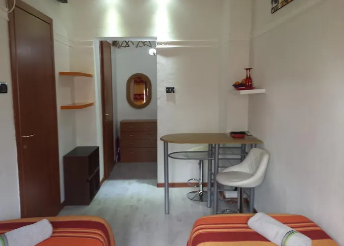 ベッド・アンド・ブレックファスト Republic 3*