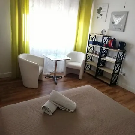 阿尔盖罗共和住宿加早餐酒店 3* 阿尔盖罗