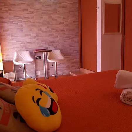 Republic Bed & Breakfast 2*