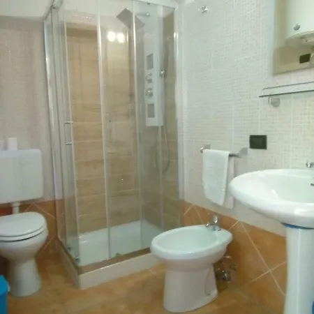 Bed & Breakfast Republic 2*